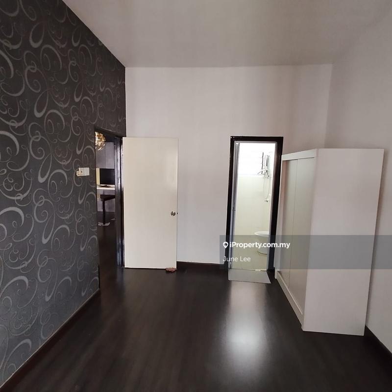 For Rent - Bayu Puteri