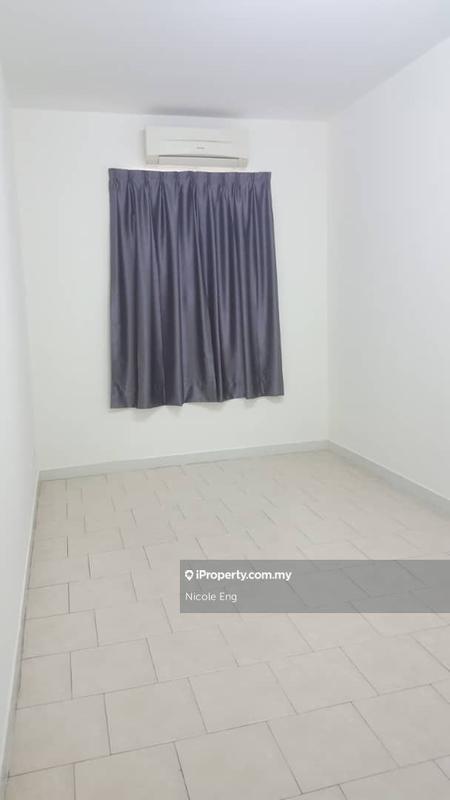 Rumah Bandar untuk Dijual di Kota Kemuning, Shah Alam oleh Nicole Eng - iProperty.com.my