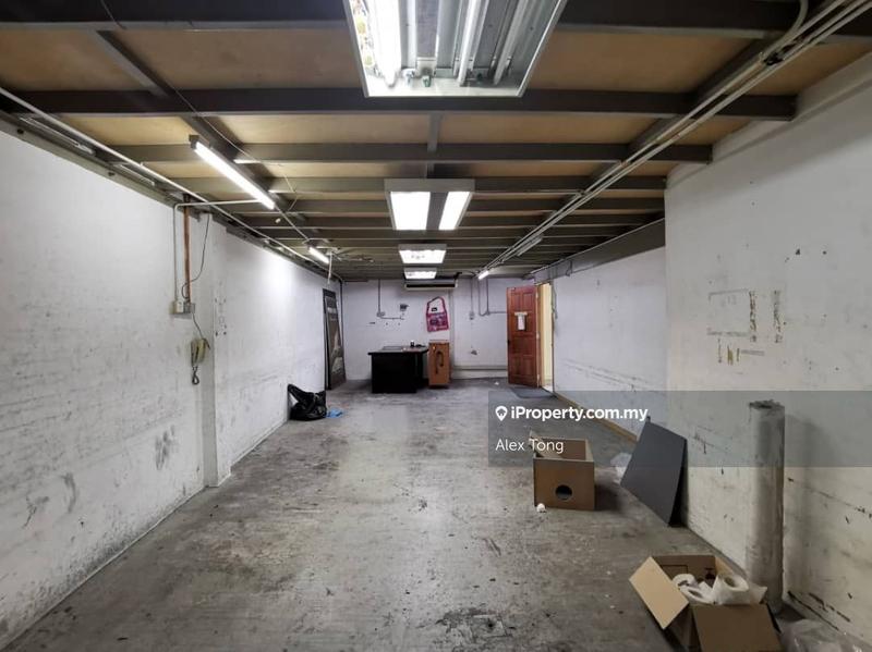 Semi-D Kilang untuk Dijual di Bandar Pinggiran Subang, Shah Alam oleh Alex Tong - iProperty.com.my
