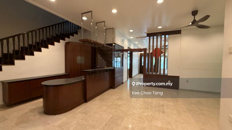 Semi-Detached House for Sale in Kota Kemuning, Shah Alam by Anjoe Tang - Living Room - iProperty.com.my