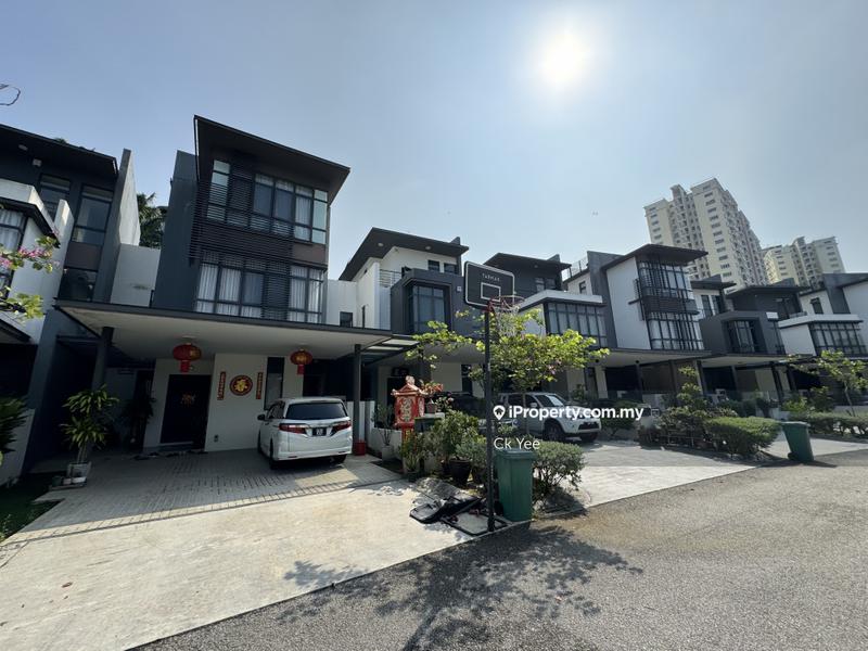Bungalow House for Sale in Mines Resort City, Seri Kembangan by Ck Yee - iProperty.com.my