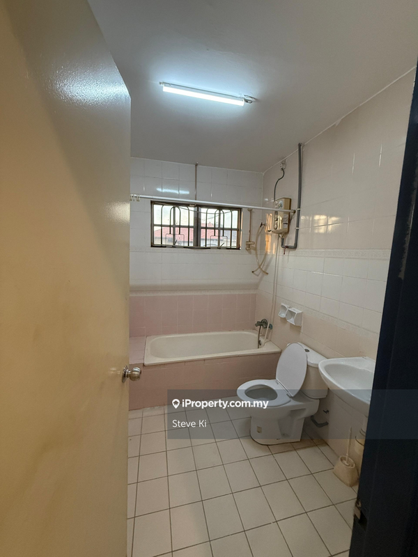 Rumah Berangkai 2 Tingkat untuk Dijual di Kota Kemuning, Shah Alam oleh Steve Ki - iProperty.com.my