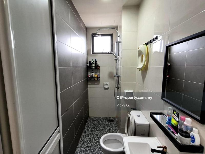 Kediaman Servis untuk Dijual di Maple Residences @ Bandar Bestari Klang oleh Vicky G. - iProperty.com.my