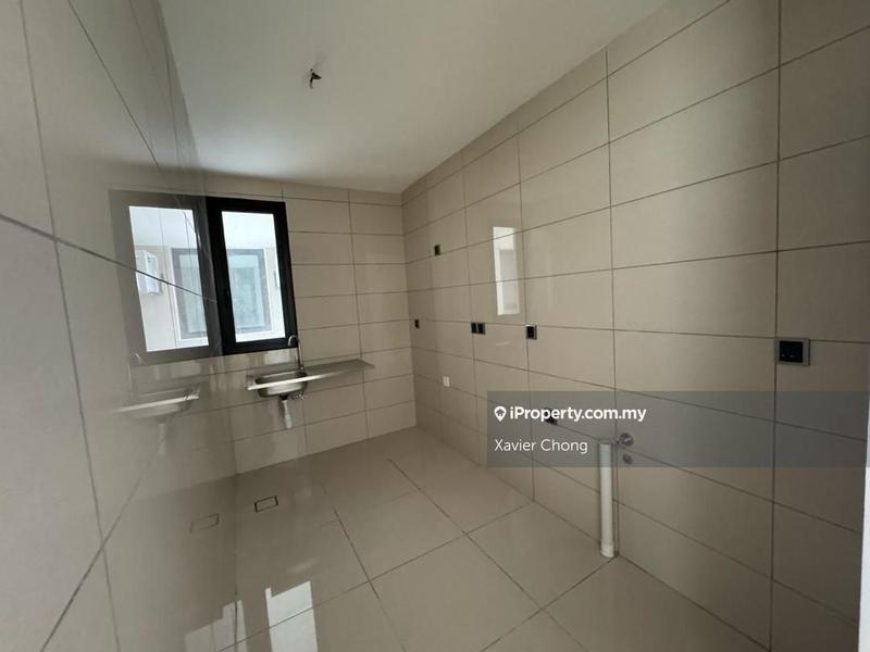Kediaman Servis untuk Dijual di Duta Park Residences oleh Xavier Chong - iProperty.com.my
