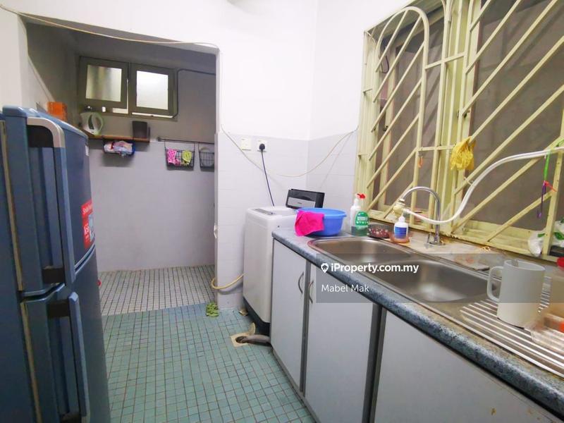 Condominium for Sale in Meadow Park 2 by Mabel Mak - iProperty.com.my