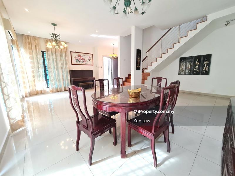 Semi-Detached House for Sale in Hijauan Residence, Ulu Langat by Ken Lew - Dining Room - iProperty.com.my