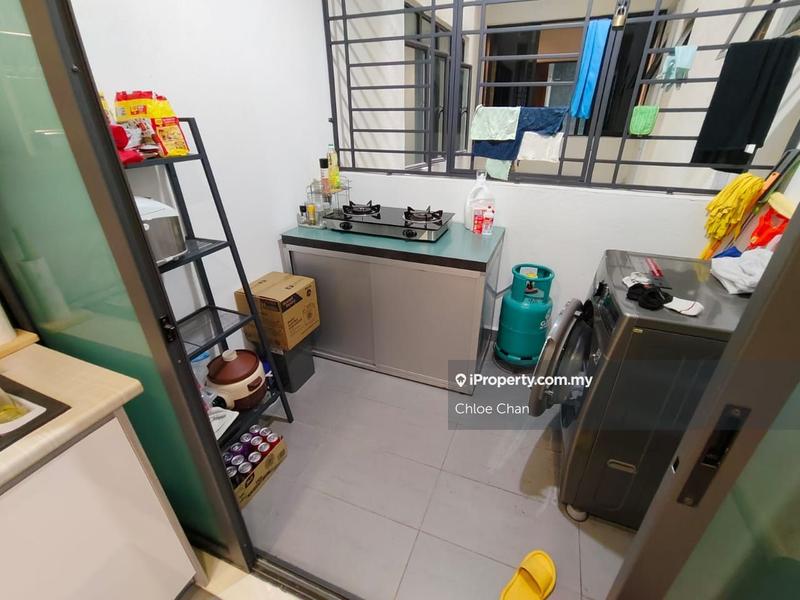 Service Residence for Sale in Damai Hillpark by Chloe Chan - iProperty.com.my