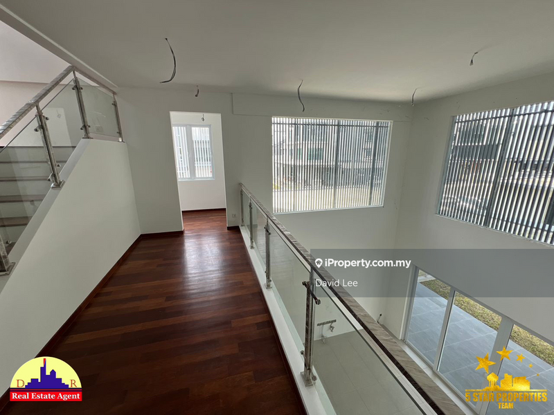 Rumah Berkembar untuk Dijual di La Promenade, Samarahan oleh David Lee - iProperty.com.my