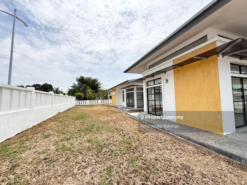 Bungalow House for Sale in Bandar Baru Enstek, Bandar Enstek by Asna Abdul Rahman - iProperty.com.my