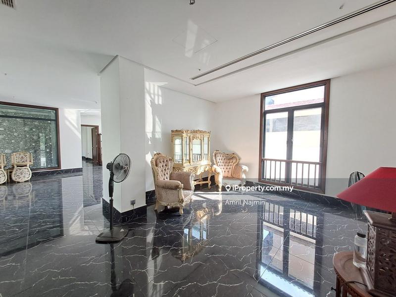 Bungalow House for Sale in Bukit Jelutong, Shah Alam by Amril Najmin - iProperty.com.my