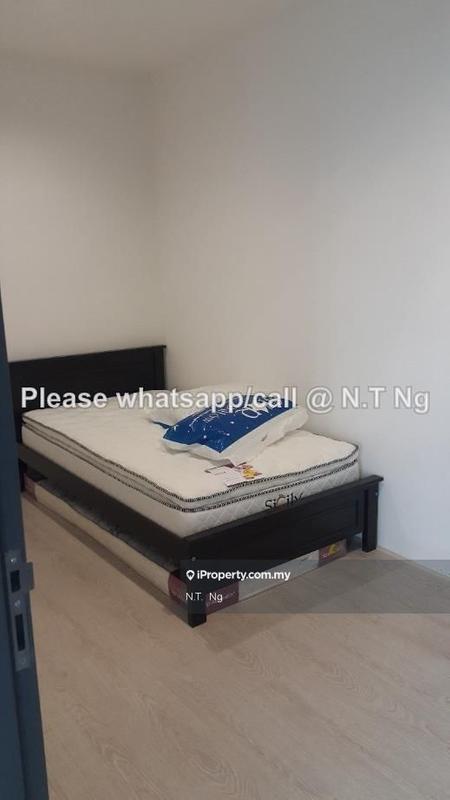 Kediaman Servis untuk Dijual di The Square @ One City oleh N.T. Ng - iProperty.com.my