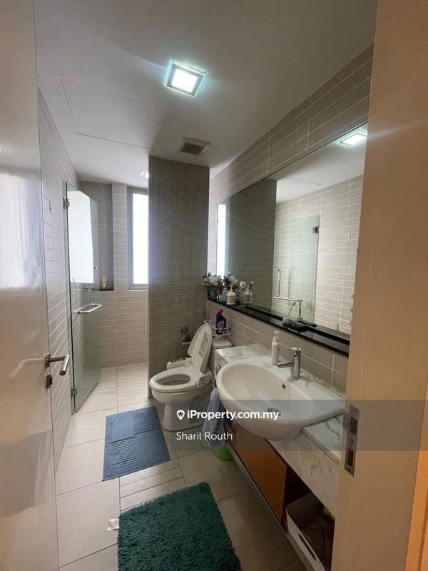 Kondominium untuk Dijual di Hampshire Park Condominium oleh Sharil Routh - iProperty.com.my