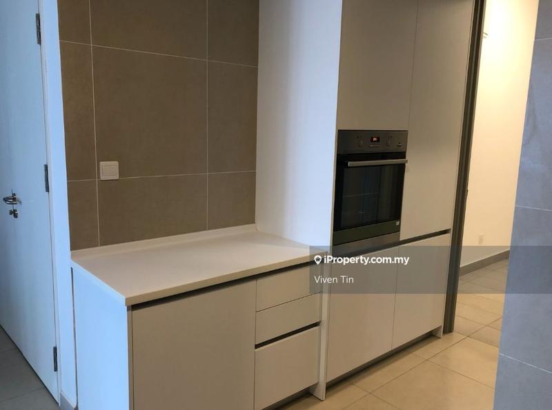 Kediaman Servis untuk Dijual di KL Gateway Premium Residences oleh Viven Tin - iProperty.com.my