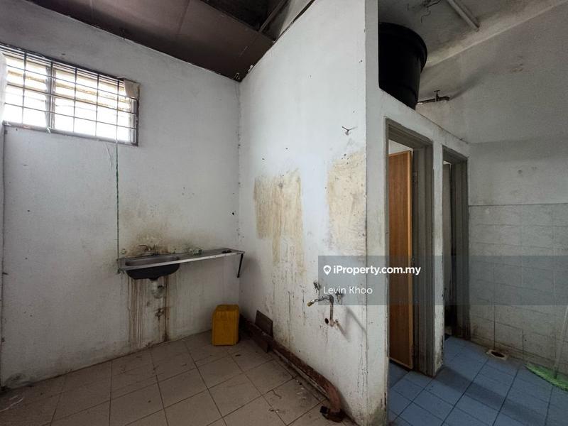 Kedai untuk Dijual di Pusat Bandar Baru Rawang, Rawang oleh Levin Khoo - iProperty.com.my