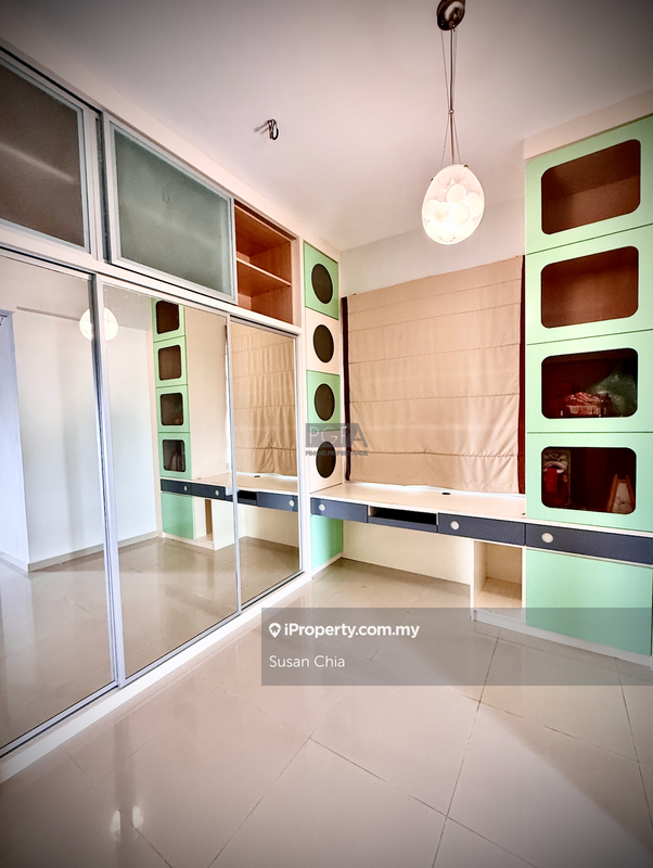 Condominium for Sale in Marina Tower (Ratu Mutiara) by Susan Chia - iProperty.com.my
