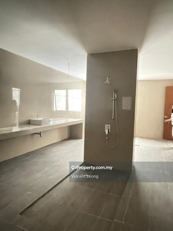 Rumah Berangkai 4 Tingkat untuk Dijual di Bandar Damansara Perdana, Damansara Perdana oleh Vincent Leong - iProperty.com.my