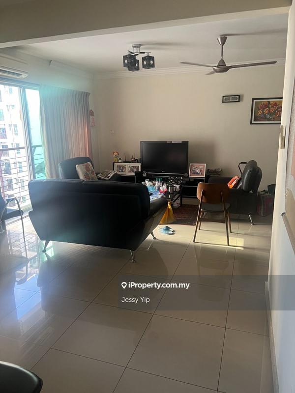 Service Residence for Sale in SuriaMas Suites by Jessy Yip - iProperty.com.my
