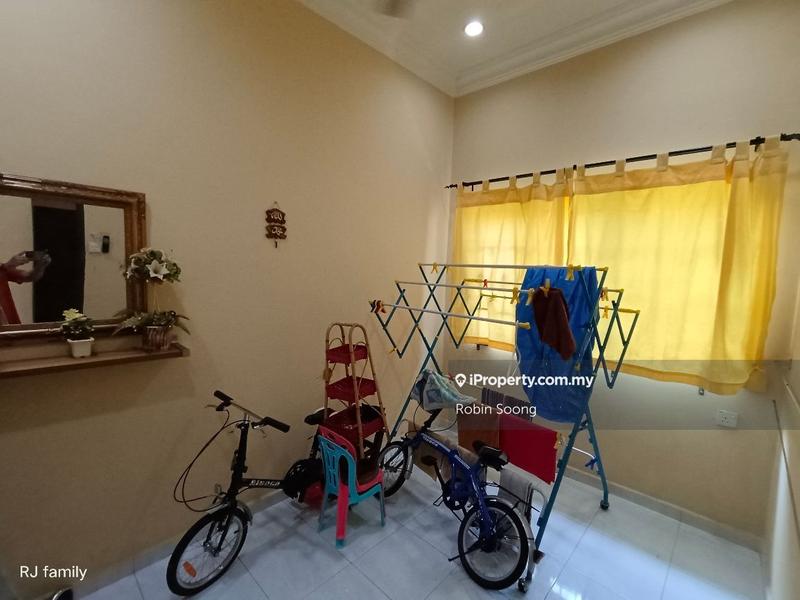 Semi-Detached House for Sale in Ujong Pasir, Melaka by Robin Soong - iProperty.com.my