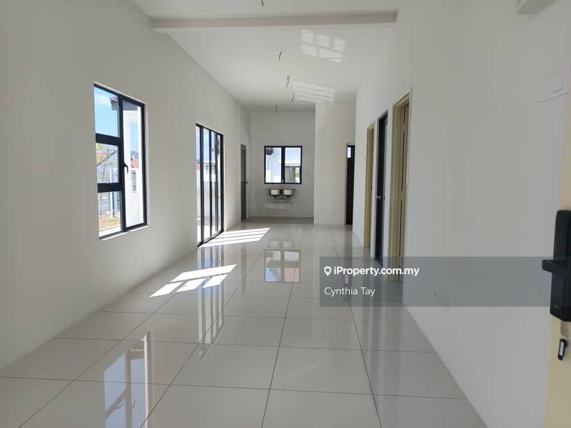 1-storey Terraced House for Sale in Nada Embun, Seremban by Cynthia Tay - iProperty.com.my