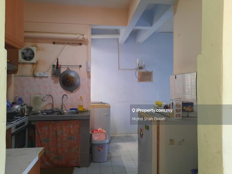 Rumah Bandar untuk Dijual di Taman Sinaran, Kajang oleh Mohd Shah Dolah - iProperty.com.my