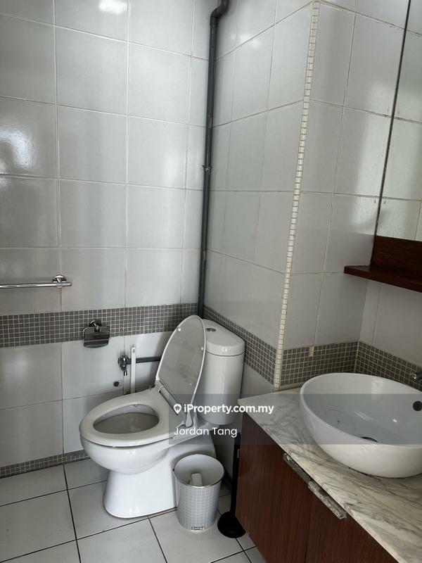 Kediaman Servis untuk Disewa di i-Zen @ Kiara 1 oleh Jordan Tang - Bathroom - iProperty.com.my