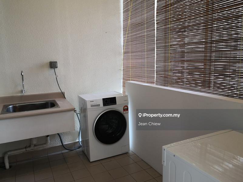 For Rent - Hampshire Park Condominium