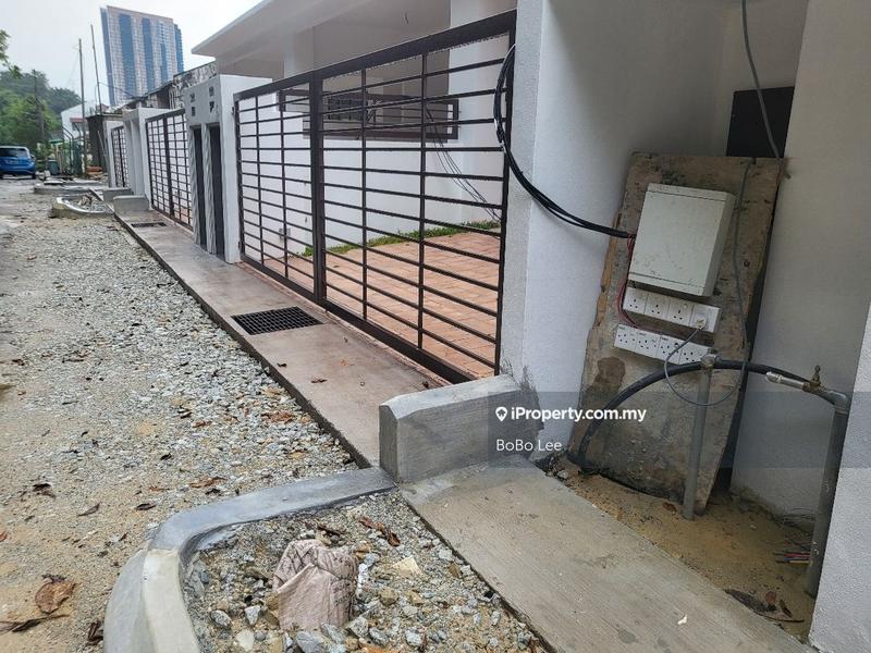 Rumah Berangkai 2 Tingkat untuk Dijual di Taman Overseas Union (Taman Oug), Jalan Klang Lama (Old Klang Road) oleh BoBo Lee - iProperty.com.my