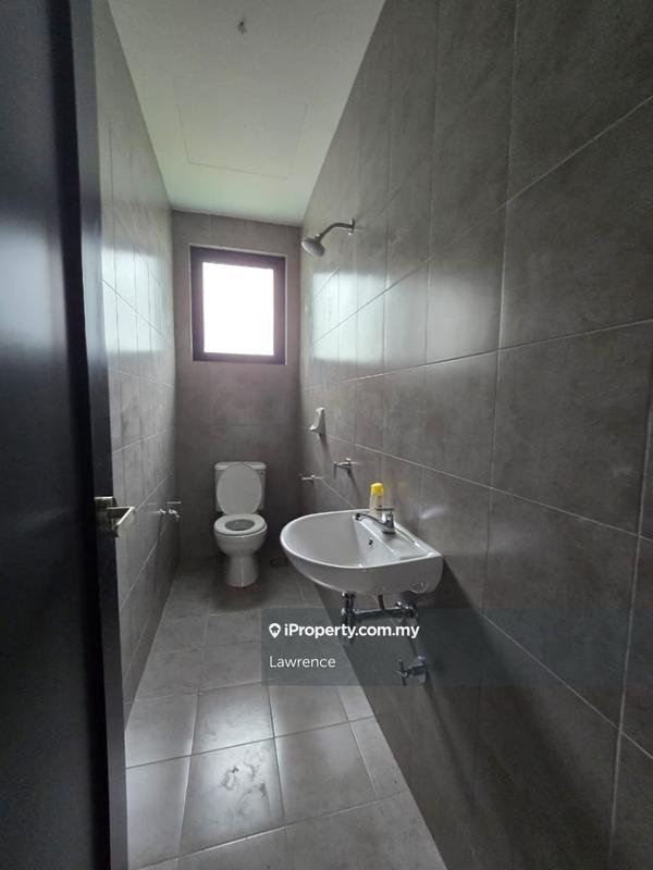 Rumah Berkembar untuk Dijual di Telok Panglima Garang, Selangor oleh Lawrence - iProperty.com.my