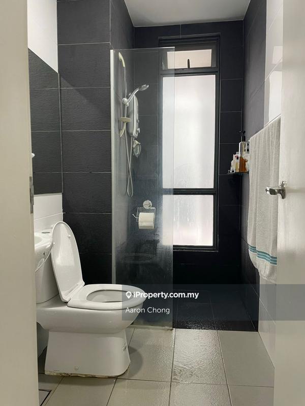 Service Residence for Sale in Paramount Utropolis by Aaron Chong - iProperty.com.my