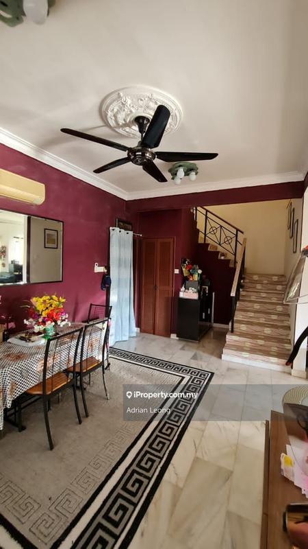 Rumah Berkembar untuk Dijual di Taman Lestari Perdana, Seri Kembangan oleh Adrian Leong - iProperty.com.my