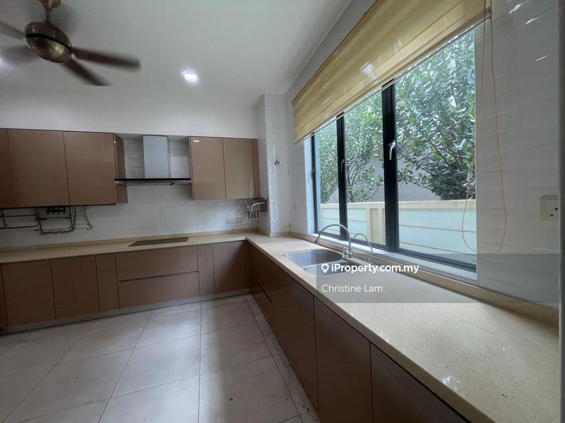 Bungalow House for Sale in Kota Kemuning, Shah Alam by Christine Lam - iProperty.com.my