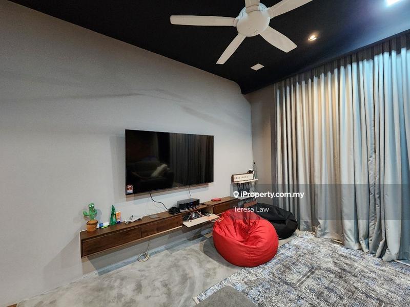 Townhouse for Sale in Bukit Gita Bayu, Seri Kembangan by Teresa Law - iProperty.com.my
