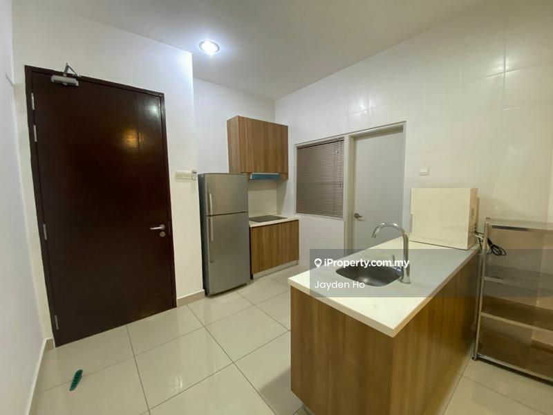 Service Residence for Rent in Pacific Star by Jayden Ho - Kitchen - iProperty.com.my
