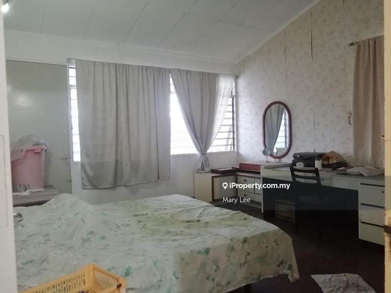 Semi-Detached House untuk Dijual di Mount Erskine, Tanjung Tokong oleh Mary Lee - Bedroom 4 - iProperty.com.my