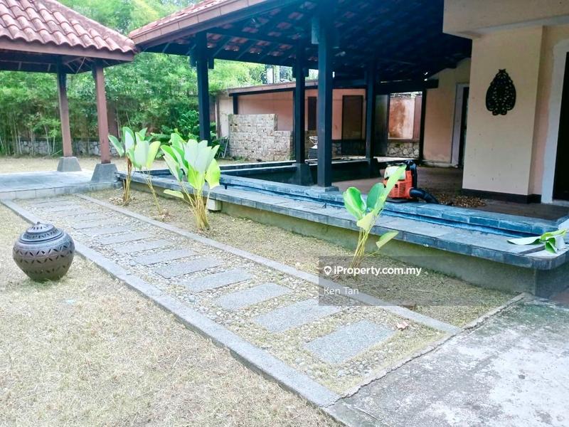 Bungalow House for Sale in Seksyen 11, Kota Damansara by Ken Tan - iProperty.com.my