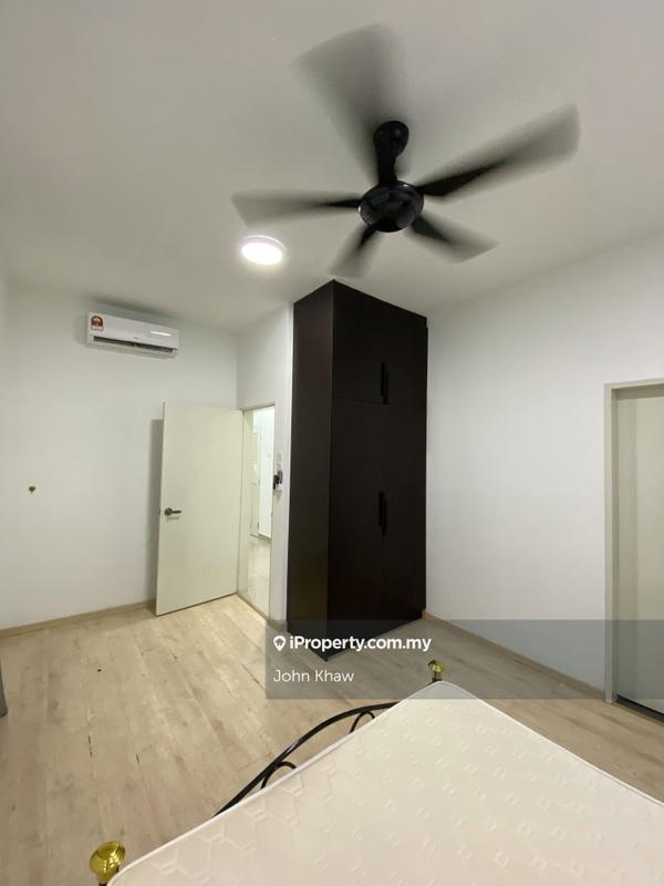 For Rent - Parkhill Residence