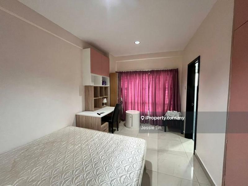 Condominium for Sale in Hartamas Regency 2 by Jessie Lin - Bedroom - iProperty.com.my