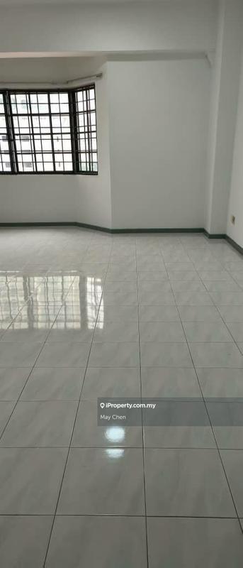 Condominium untuk Dijual di Kelana Parkview Condominium oleh May Chen - iProperty.com.my