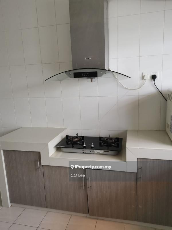 Rumah Berangkai 2.5 Tingkat untuk Dijual di Taman Meranti Jaya, Puchong oleh CO Lee - iProperty.com.my