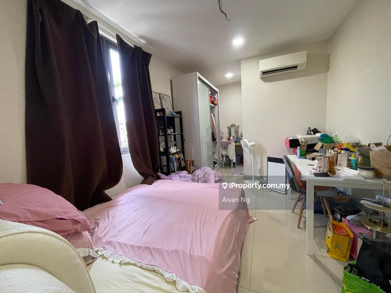 Rumah Berkembar untuk Dijual di Bukit Sungai Long, Bandar Sungai Long oleh Aivan Ng - iProperty.com.my