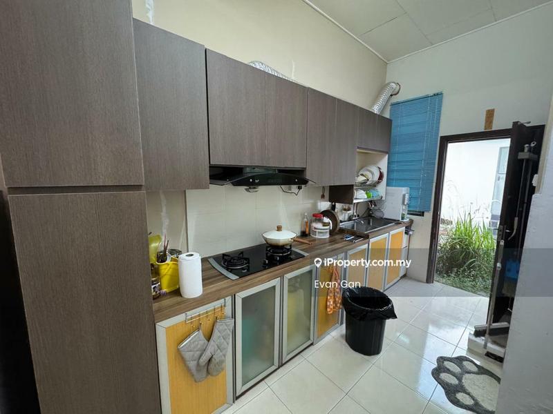 1-storey Terraced House untuk Dijual di Taman Saujana Permai, Bukit Katil oleh Evan Gan - Kitchen - iProperty.com.my