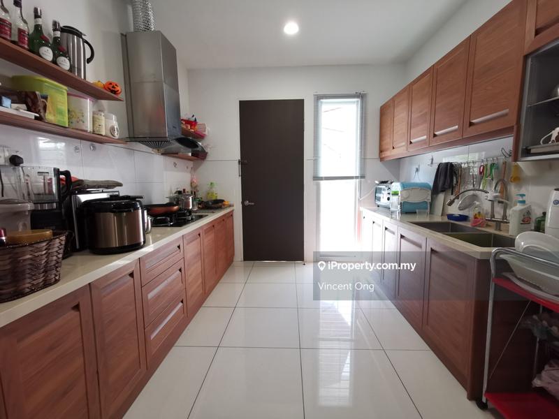 Rumah Berangkai 2 Tingkat untuk Dijual di Kota Kemuning, Shah Alam oleh Vincent Ong - iProperty.com.my