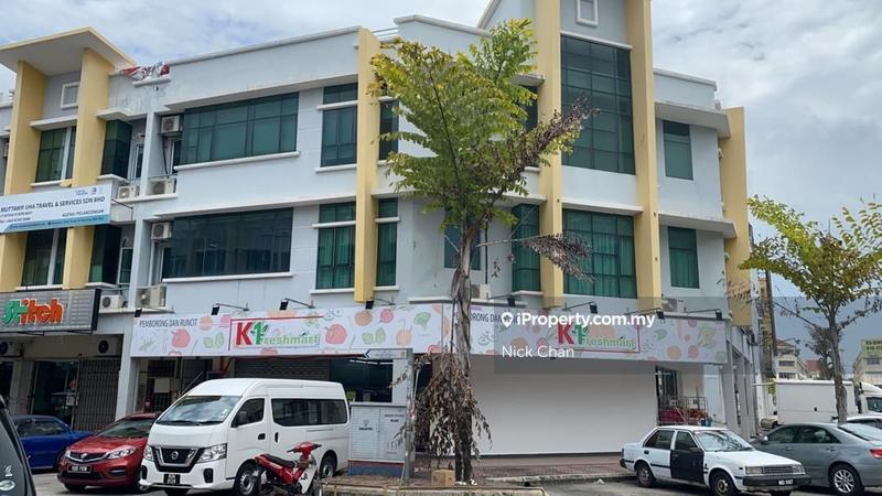 Shop-Office for Sale in 2ks1w, Kajang by Nick Chan - iProperty.com.my