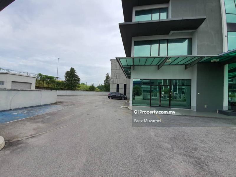 Kilang Berkembar untuk Dijual di Bukit Jelutong, Shah Alam oleh Faez Muzamel - iProperty.com.my