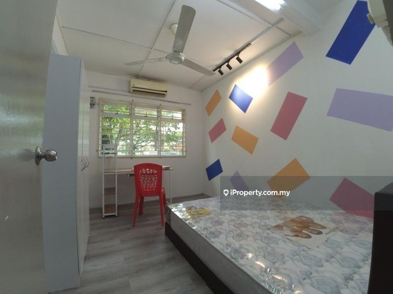 Rumah Berangkai 2 Tingkat untuk Disewa di (Zero deposit) Room USJ, taipan, near LRT, Subang Jaya oleh Mak Hon Yean - iProperty.com.my