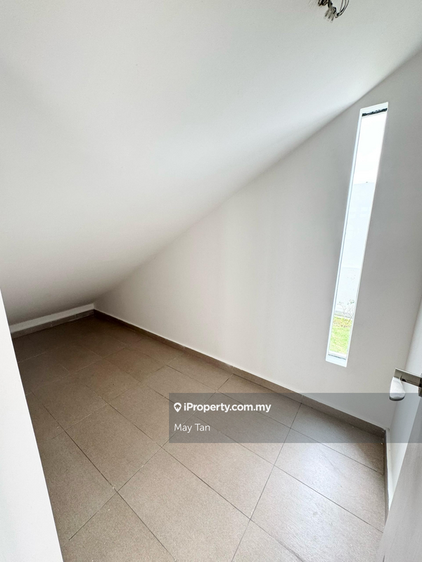 Bungalow House for Sale in Kluang Taman Parkland - New Bungalow Area, Kluang by May Tan - iProperty.com.my