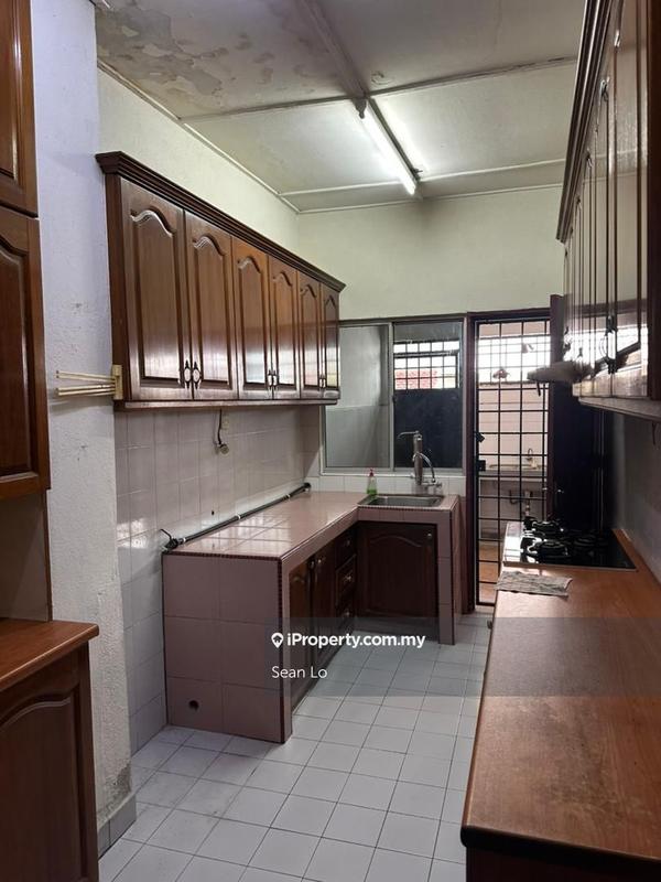Rumah Teres 2-Tingkat untuk Dijual di Usj 11, Subang Jaya oleh Sean Lo - iProperty.com.my