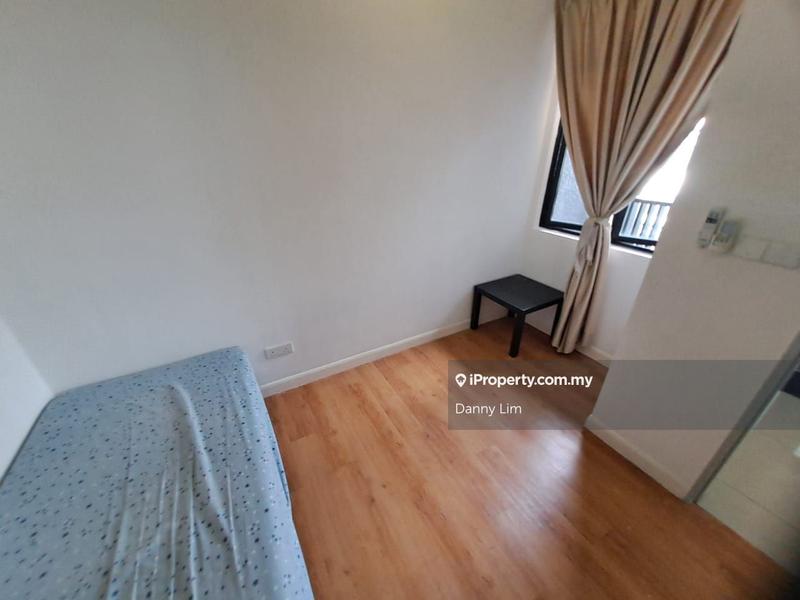 Kediaman Servis untuk Disewa di Paramount Utropolis oleh Danny Lim - iProperty.com.my