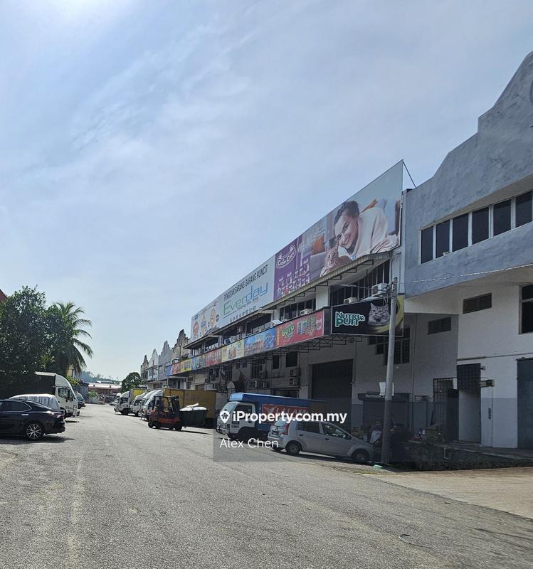 Kilang Teres untuk Disewa di Taman Industri Selesa Jaya, Balakong oleh Alex Chen - iProperty.com.my