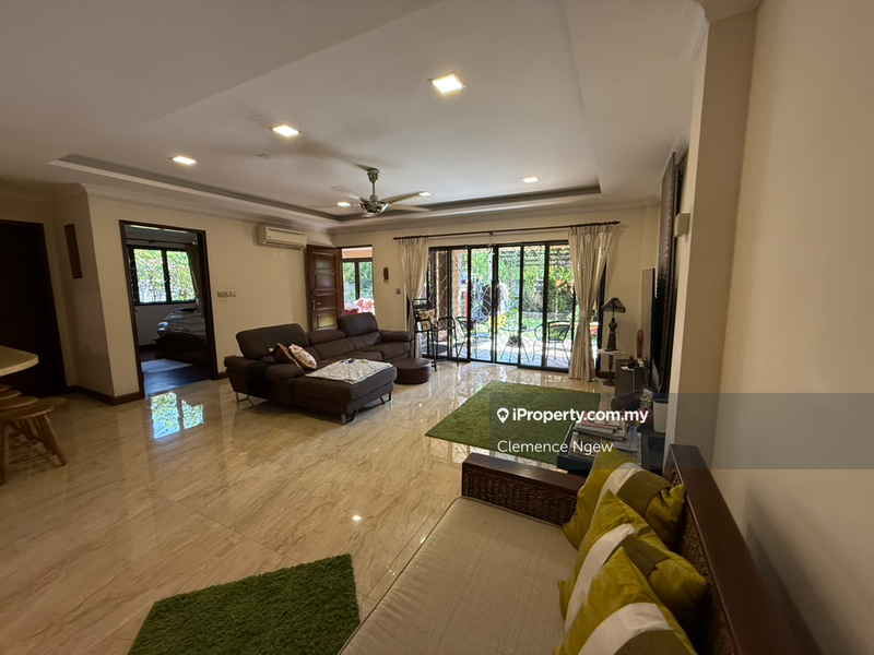 Rumah Berkembar untuk Dijual di SS4, Petaling Jaya oleh Clemence Ngew - iProperty.com.my